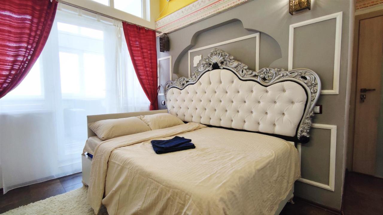 Inessa Center Guest Penthhouse Apartment Chisinau Exterior photo